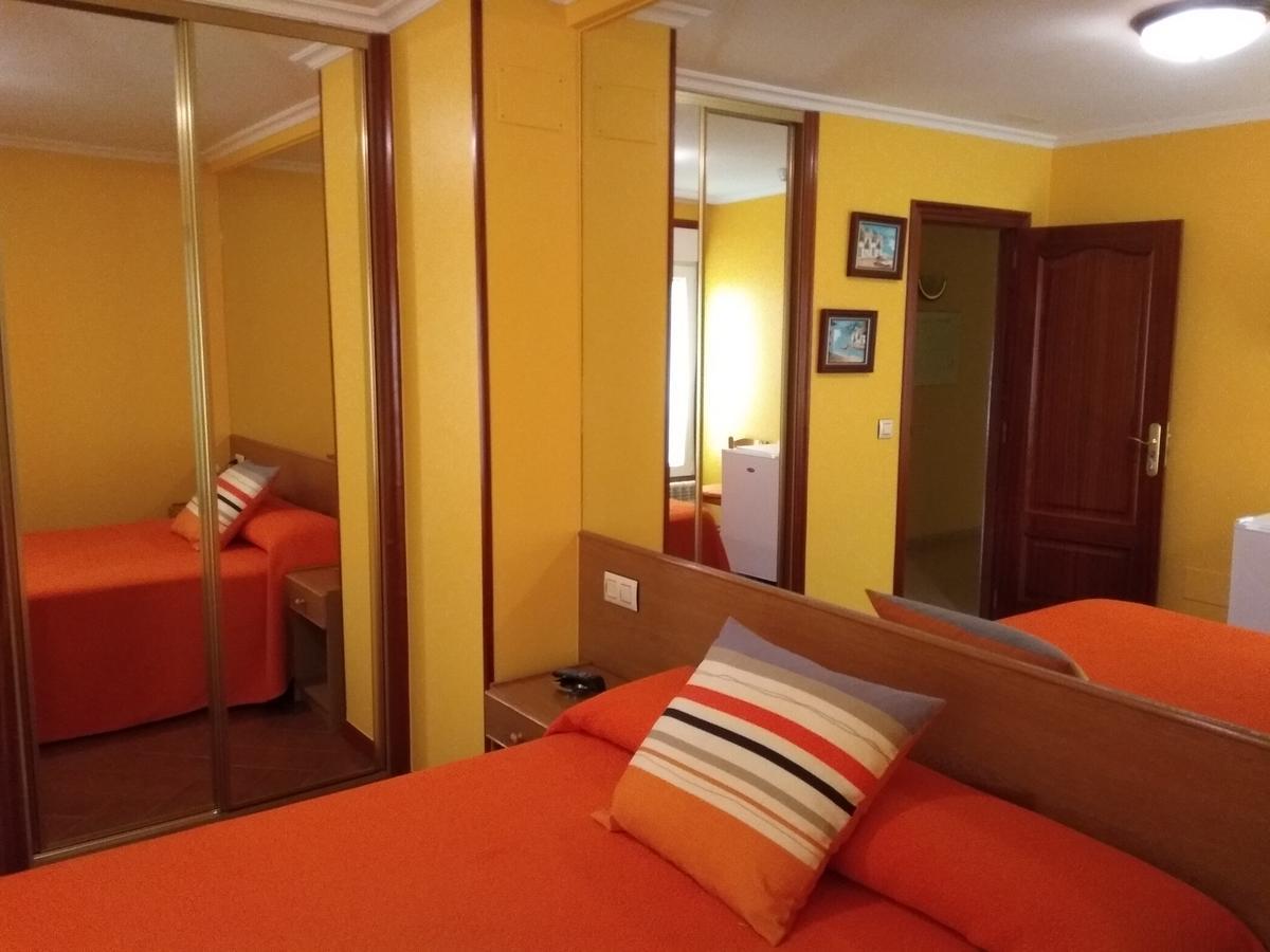 Hostal Residencia Bahia Laxe Kültér fotó
