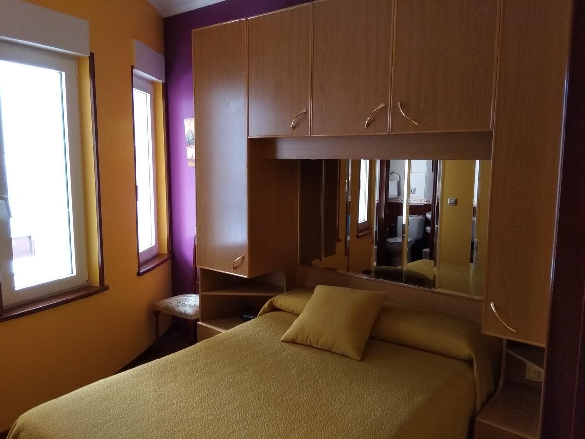 Hostal Residencia Bahia Laxe Kültér fotó